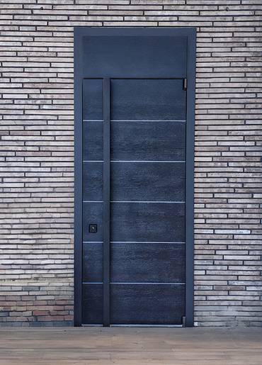 Дверь с длинной ручкой